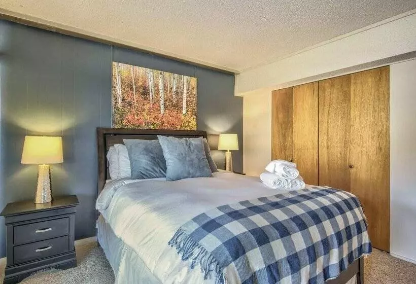 4br Cabin Mountain Views With Fireplace