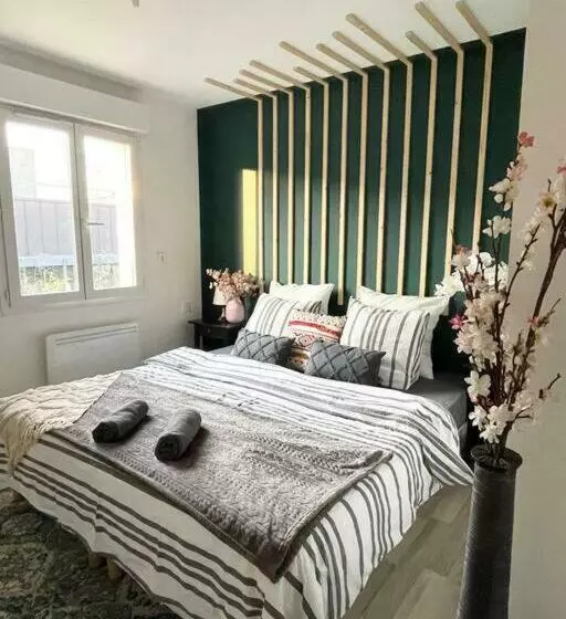 Agréable Et Grande Maison Avec Parking + Jardin