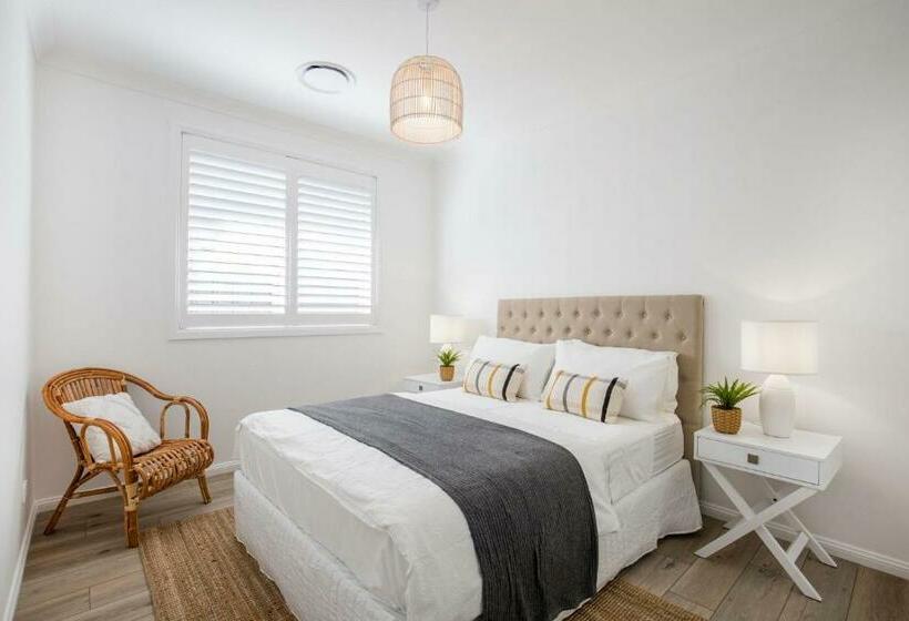 Callala Sunrise Pet Friendly 5 Mins Walk To Beach