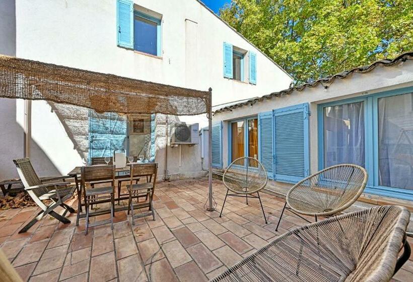 La Terrasse Des Carmes   Terrasse   Ac Clim   Spacieux