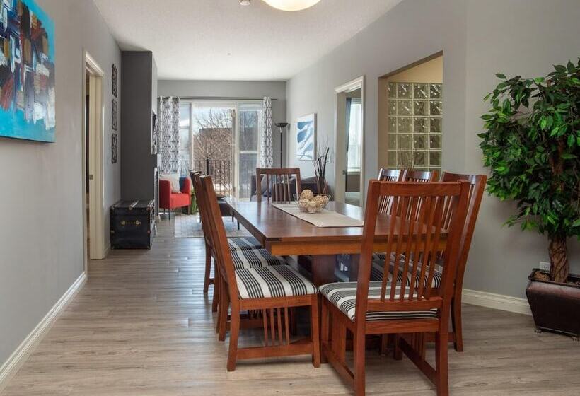 Comfy Home Office Condo W Parking Balcony Coffee