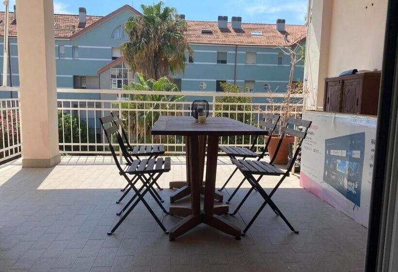 Delizioso Trilocale A Due Passi Dal Mare Di Albenga