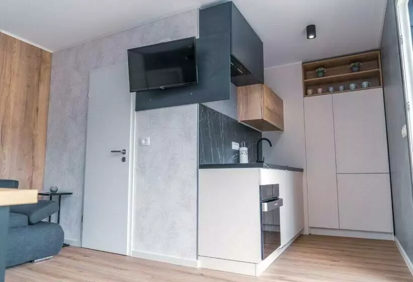 Mobilna Hiška Pod Lipo