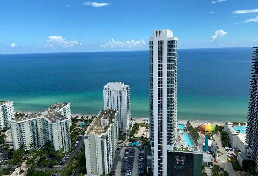 Zen Spectacular 2 Bedroom Penthouse In The Sky Ocean Front View