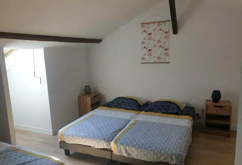 Charmante Maison Mitoyenne Sur 2 Niveaux