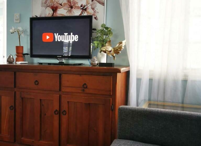 Oxley Private Heated Mineral Pool & Private Home