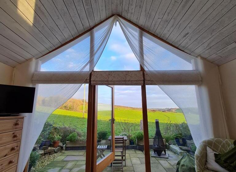 The Old Pottery, Unique Views & Spa Like Bathroom