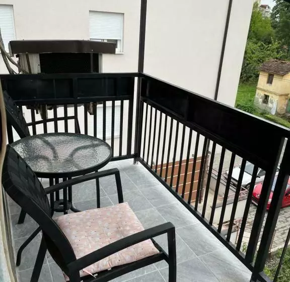 Apartman I&v