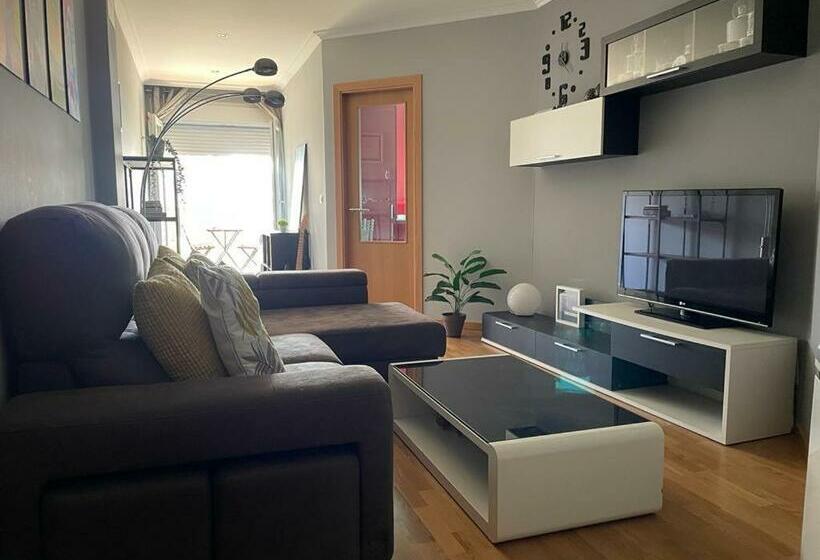 Cozy Flat In Boiro Near The Beach