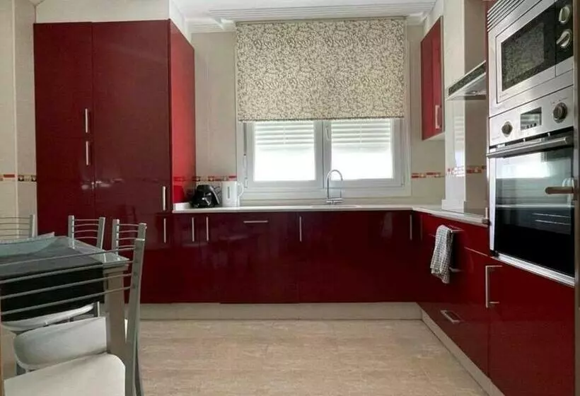 Cozy Flat In Boiro Near The Beach