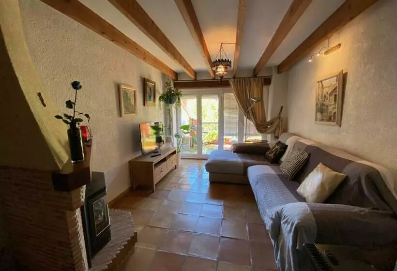 Can Lluna Tú Casa Zen