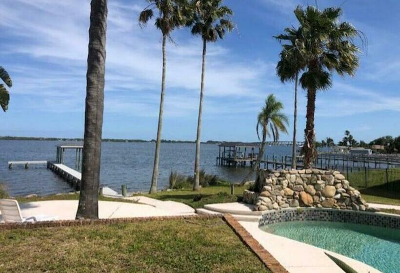 Villa Melbourne Inter Coastal 2 Floors 7br