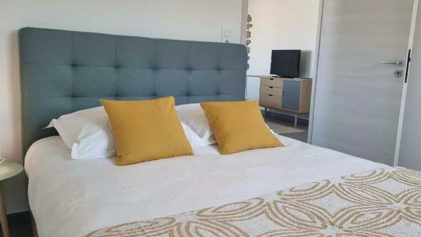 Appartement T2 Neuf Proche Du Port