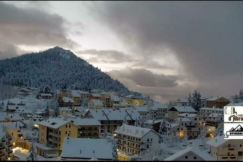 L Incantevole Tana Di Oto