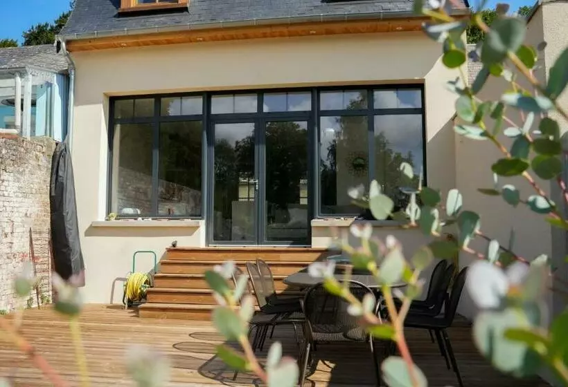 Les Hirondelles, Gîte De Charme Avec Jardin, 7p