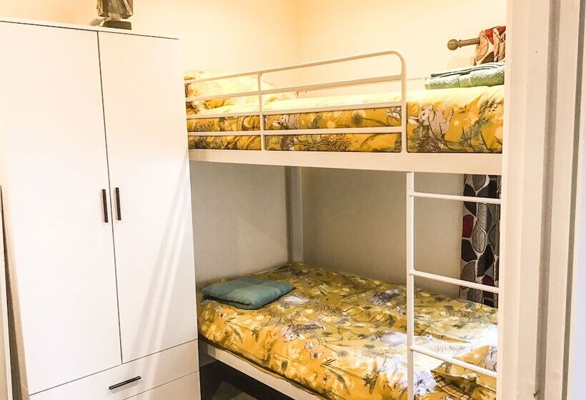 Rabbits Warren, A 2 Bed Holiday Let In The Fod