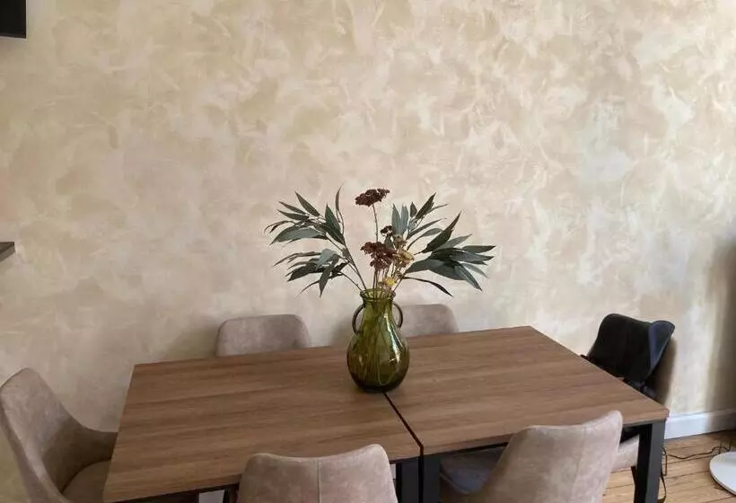 Appartement Cosy Au Cœur De La Ville D’été