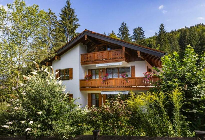 Ferienwohnung Manger