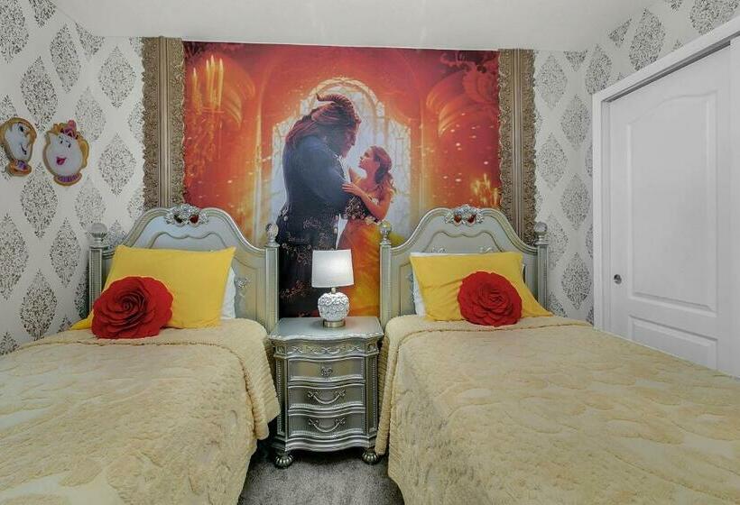 5 Bedrooms   4,5 Bathrooms   Windsor At Westside 8928 Sa