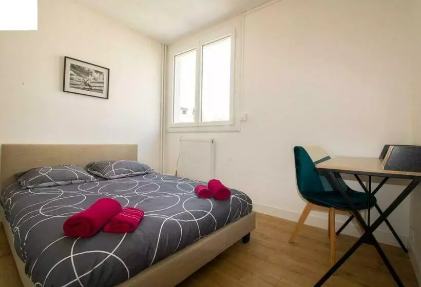 005  Appartement 6 Chambres, Tramway, Parking,clim