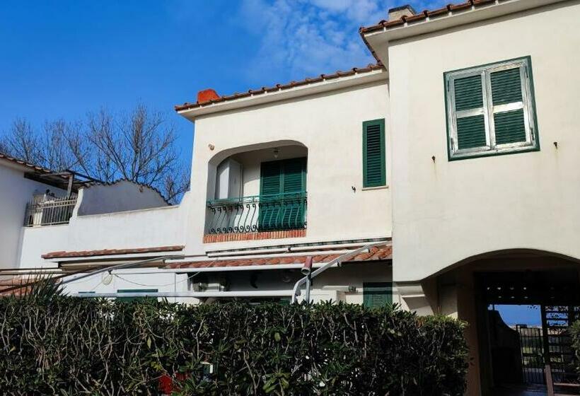 A Pochi Passi Dal Mare