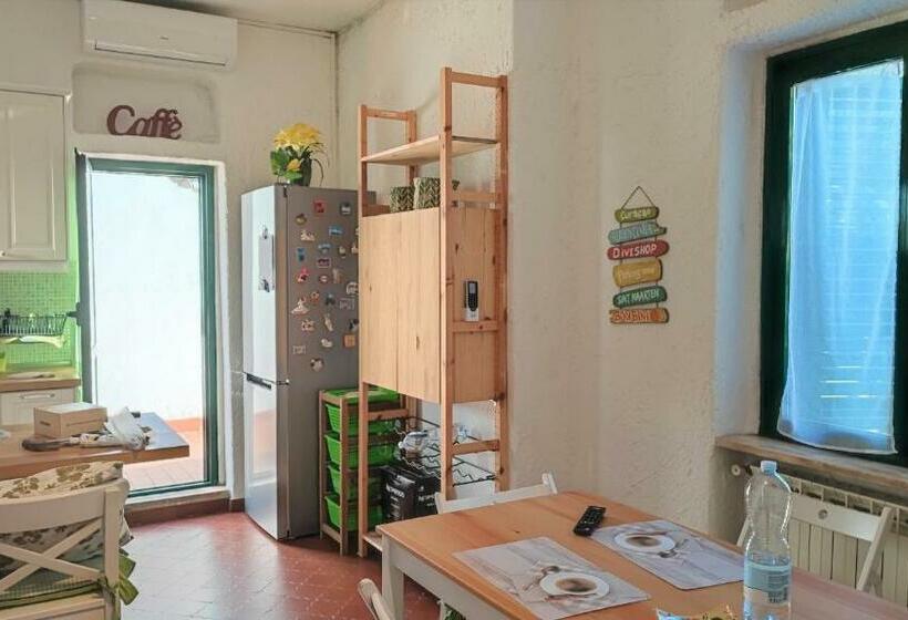 A Pochi Passi Dal Mare