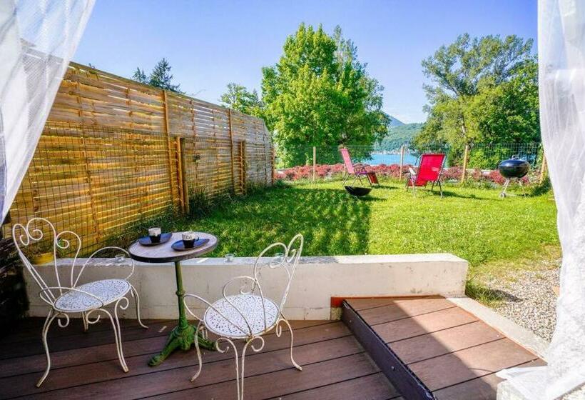 Cabana & Les Pieds Dans L Eau