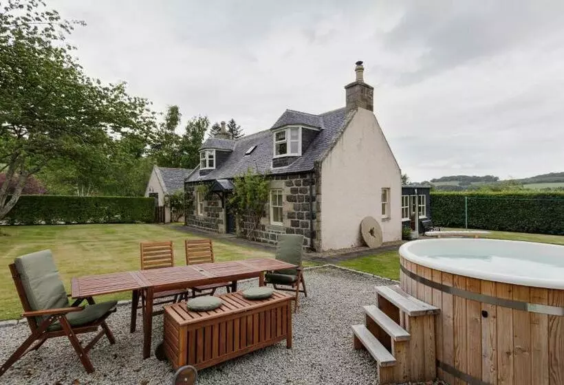 Mayen Estate Luxury Country Retreats