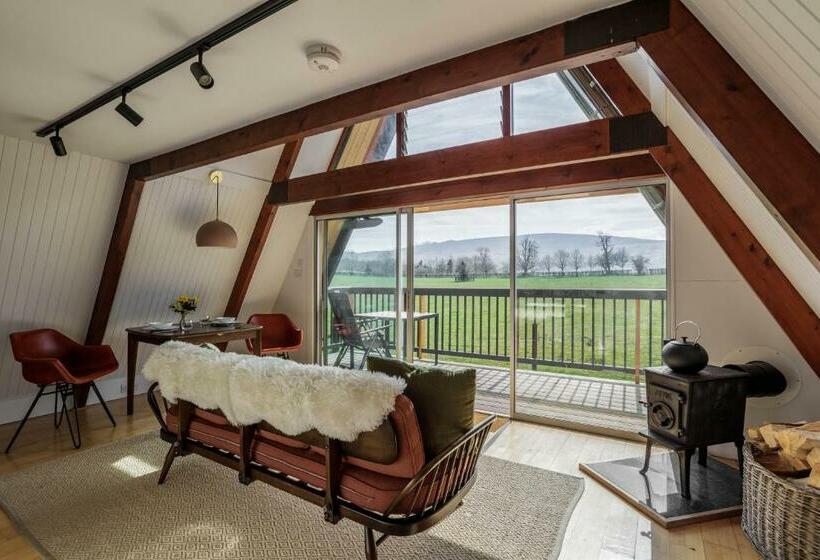 Mayen Estate Luxury Country Retreats