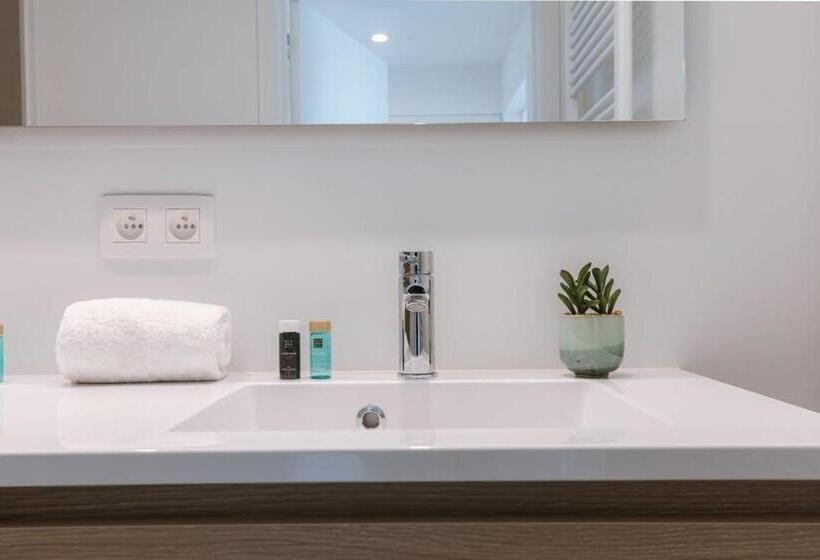 Modern Apartment With Sea View In Knokke Heist