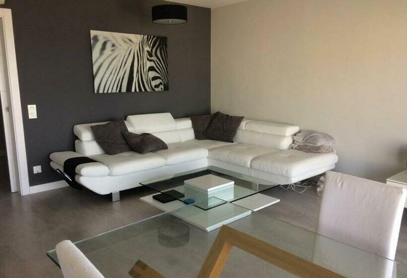 ático Céntrico Con Amplias Vistas Mar Y Playa