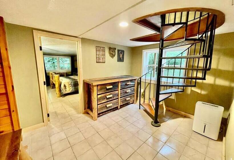 Cozy Creekside Cabin 35m To Boone