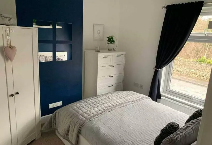 Derwent Dale View, Consett   3 Bed House, Sleeps 6