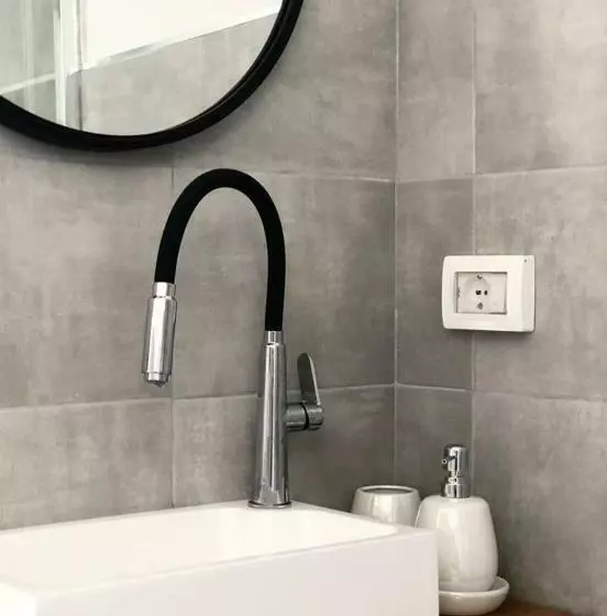 Dèpendance Immersa Tra Gli Ulivi