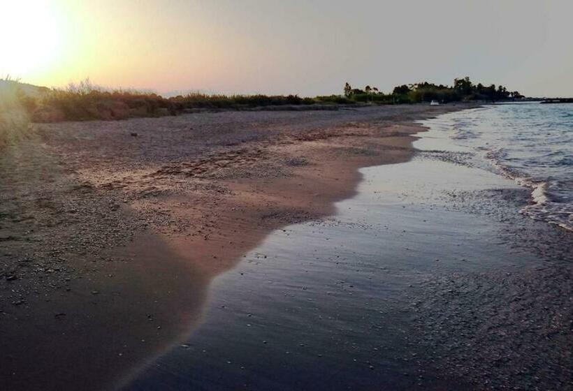 Dèpendance Immersa Tra Gli Ulivi