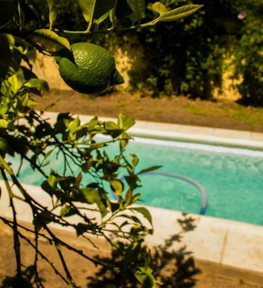 Casona Leyría Boutique