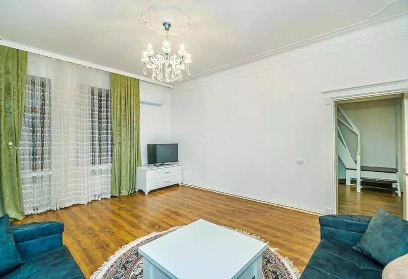 National Park 3 Room Luxe Apartment