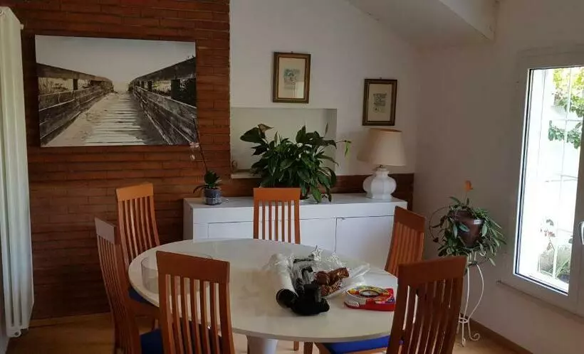 Romantische Villa Am Meer Mit Kamin Zoomarine Cinecittà World