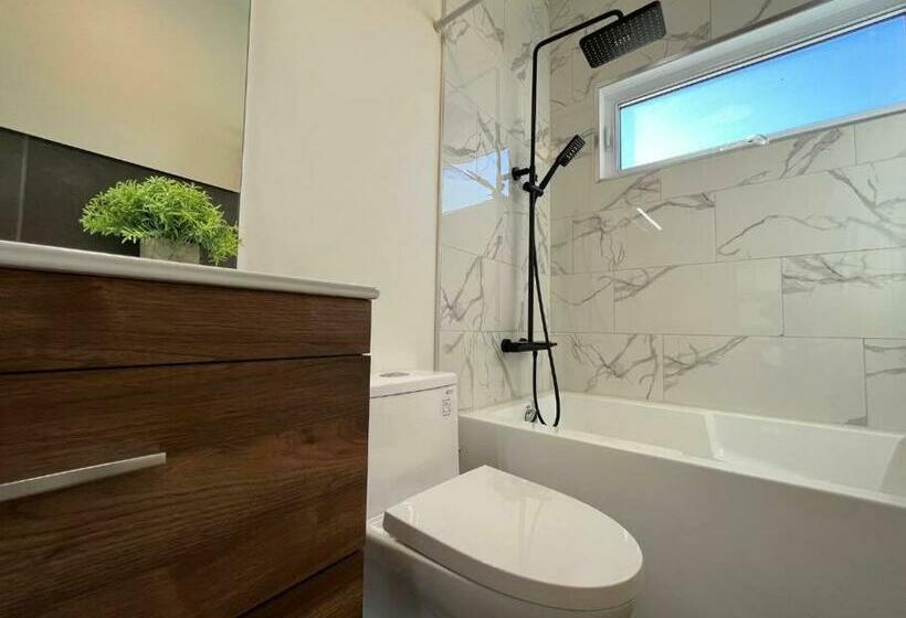 Villa Luxueuse Avec Vue Sur Le Fleuve Villa Grandecasa