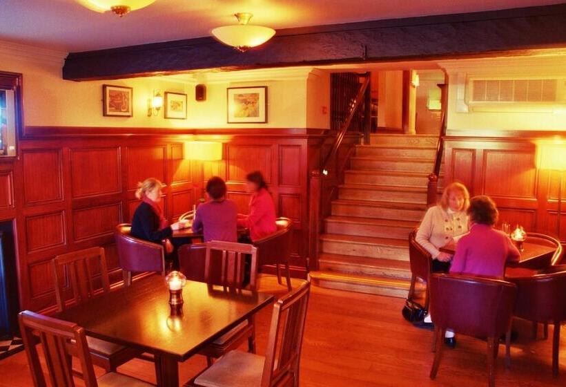 Baileys Hotel Cashel