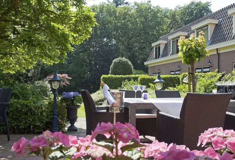 Fletcher Boshotel De Lochemse Heuvels