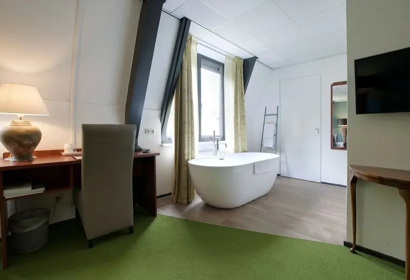 Fletcher Boshotel De Lochemse Heuvels