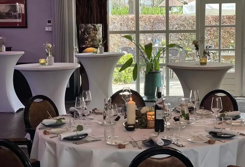 Fletcher Boshotel De Lochemse Heuvels