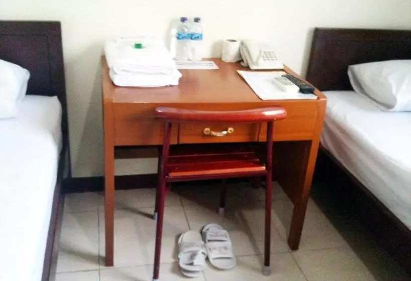 酒店 Aroma Inn Pontianak