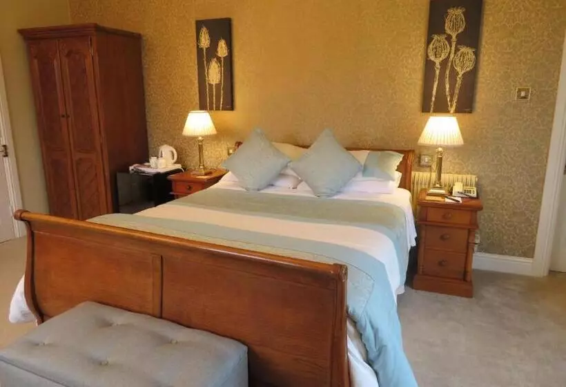 בית מלון כפרי Brook Manor Lodge