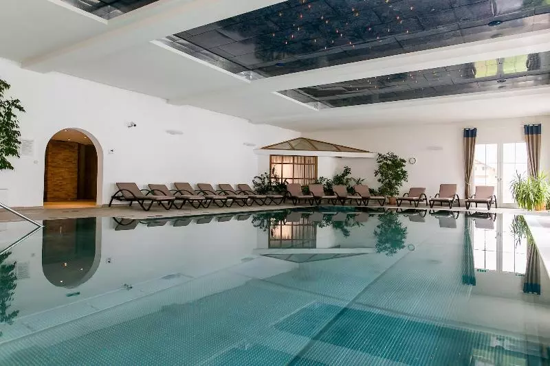 Отель Damülser Hof Wellness & Spa