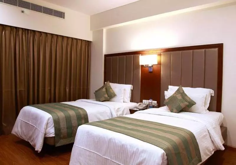 هتل Minerva Grand