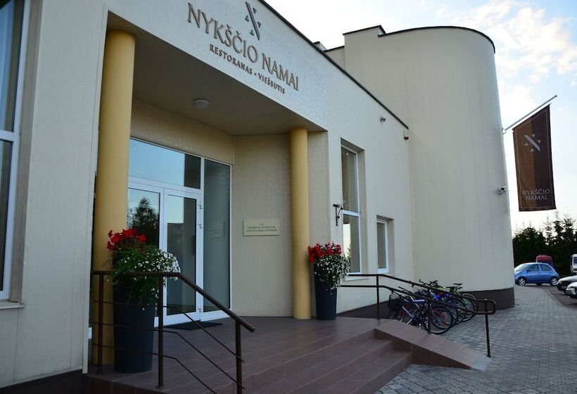 هتل Nykščio Namai & Spa