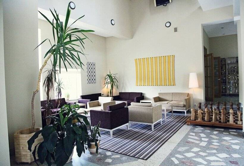 هتل Nykščio Namai & Spa