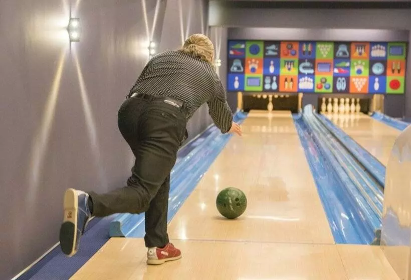 هتل Nykščio Namai & Spa